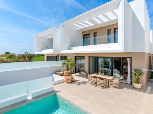 New Build Semi-Detached and Terraced Villas in Dolores, Alicante