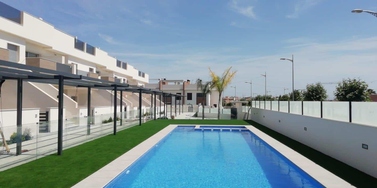 NEW BUILD RESIDENTIAL OF BUNGALOW APARTMENTS IN PILAR DE LA HORADADA