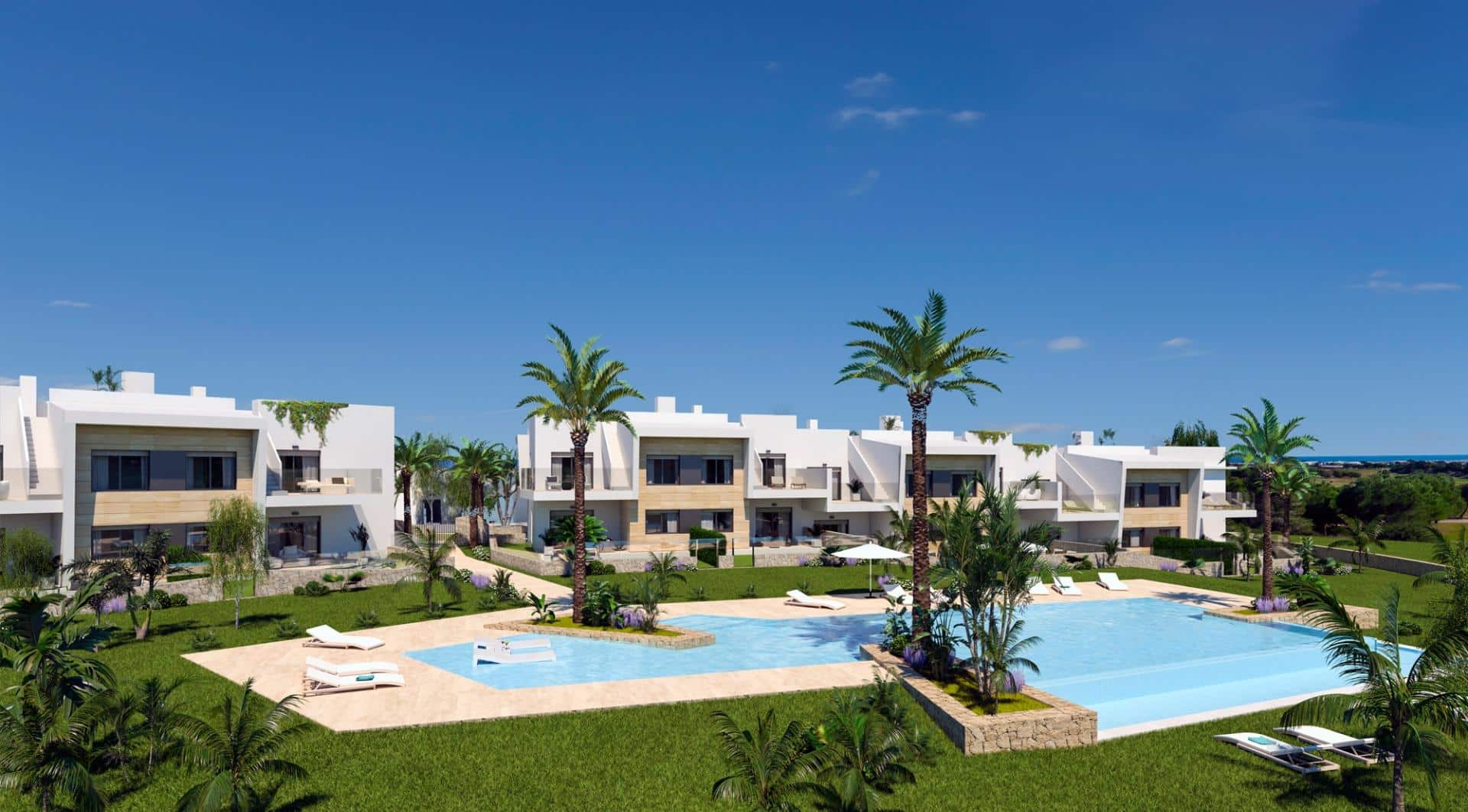 NEW BUILD RESIDENTIAL COMPLEX IN PILAR DE LA HORADADA ON THE GOLF COURSE