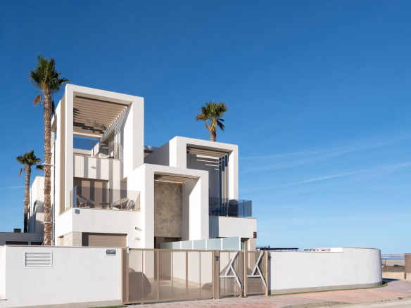 New Build Villas with Private Pool at Serena Golf-Los Alcazares