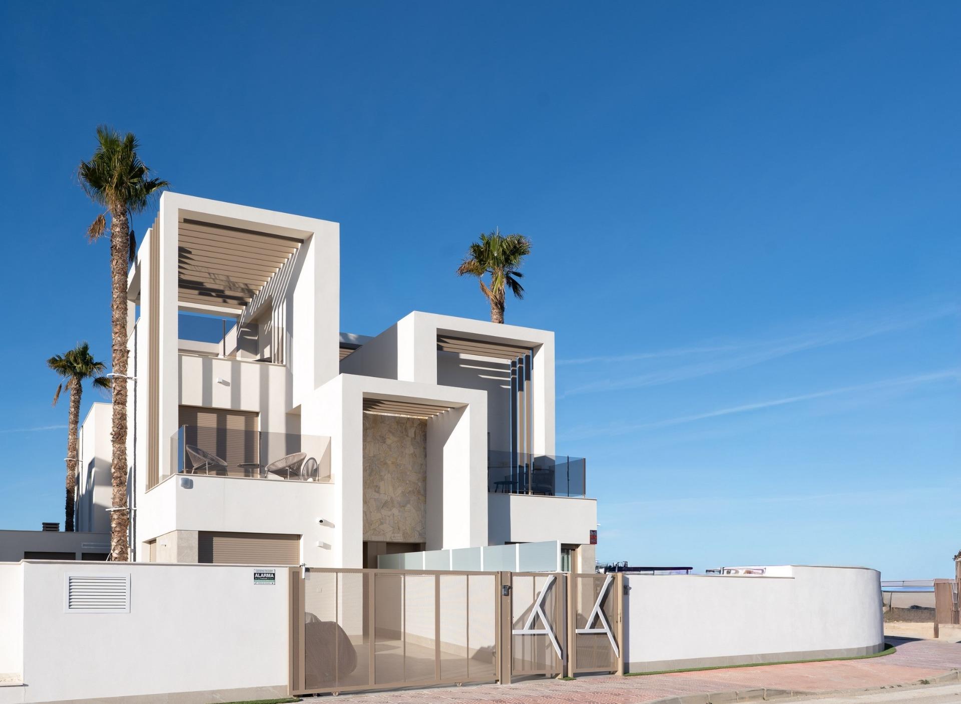 20-1 New Build Villas with Private Pool at Serena Golf-Los Alcazares