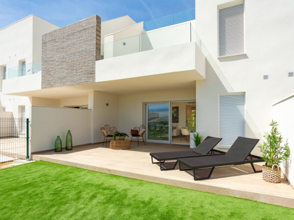 New Bungalows in La Finca Golf, Algorfa – Luxury and Nature at the Costa Blanca