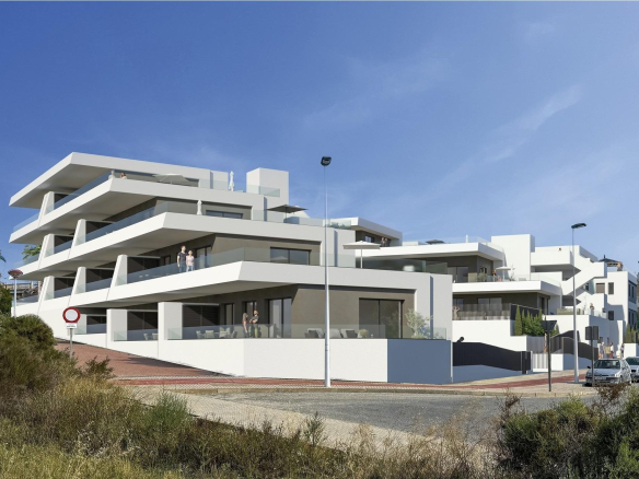 Modern New Build Residences Just 800 m from El Pinet Beach