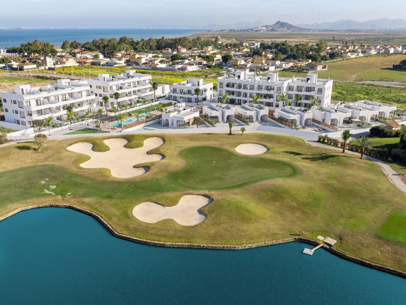 New Build Residential Complex Near Serena Golf and the Mar Menor in Los Alcazares