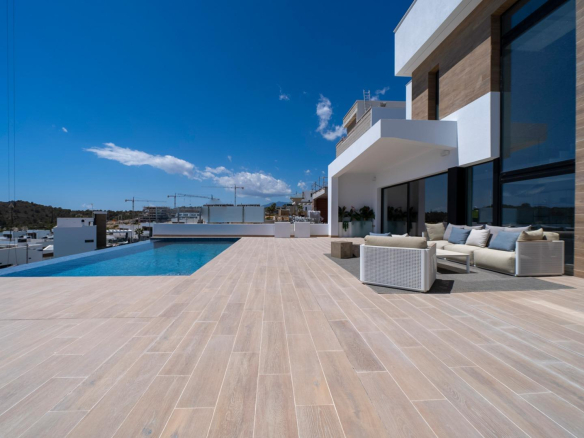 NEW BUILD VILLAS WITH PRIVATE POOL AND GUEST HOUSE