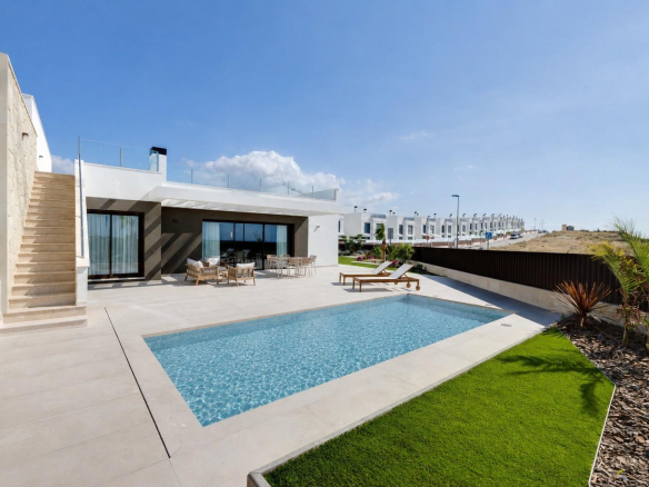 New Build Semi Detached Villas for Sale in Mutxamel with Private Pool and Sea Views